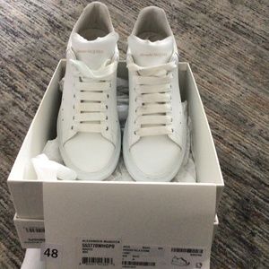 Alexander McQueen  Sneaker